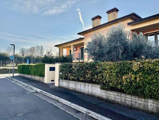 WhatsApp Image 2025-12-15 at 13.35.17.jpeg