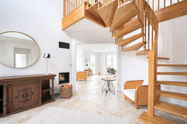 Flur Blick zum Wohnbereich