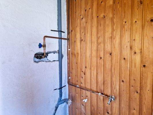 teilweise neue Leitungen