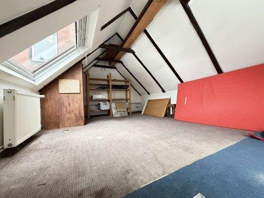 Dachboden (2)