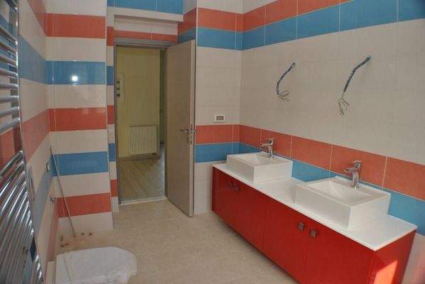 Kreta, Ammoudara: Moderne Villa mit atemberaubender Aussicht in Stadt- und Strandnähe zu verkaufen