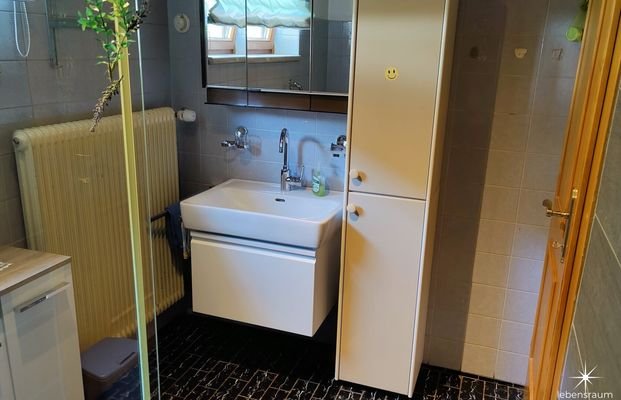 Badezimmer EG