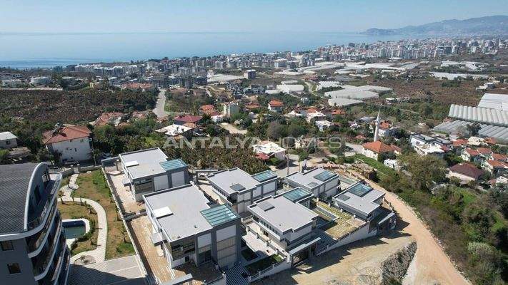 Castle and Sea View Villas with Private Pools in Alanya