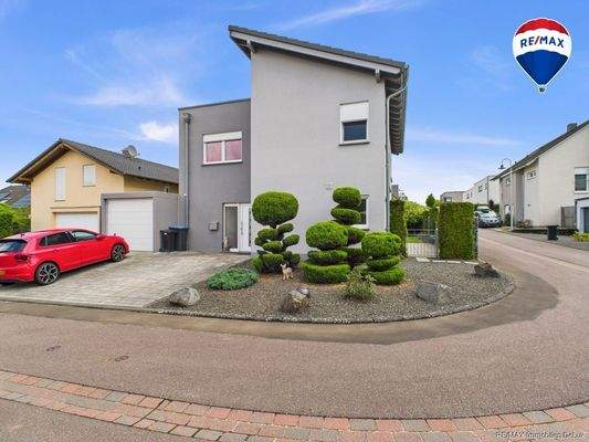 RE/MAX Immobilien DeLux Haus Konz - Roscheider Hof