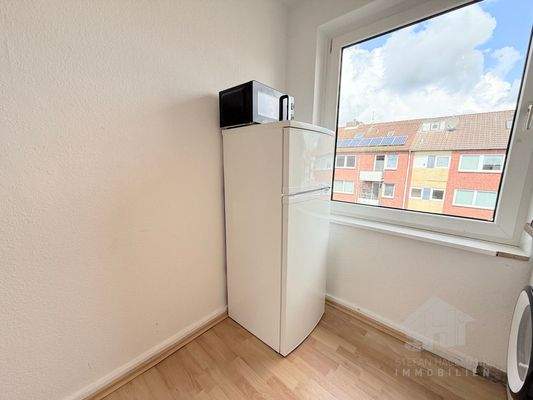 Kühlschrank mit Gefrierabteil No 16 und No 17