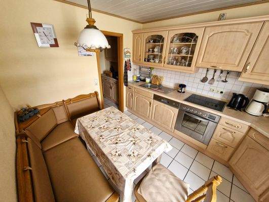 13 - Küche Wohnung OG.jpg