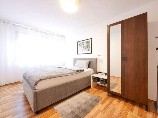 204 5 Schlafzimmer (1 von 1).jpg