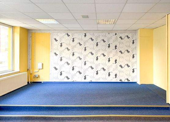 Helle Gewerbefläche im Erdgeschoss