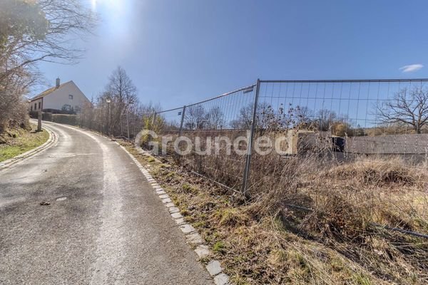 Grundstück