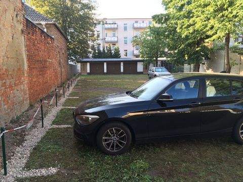 Magdeburg Garage, Magdeburg Stellplatz