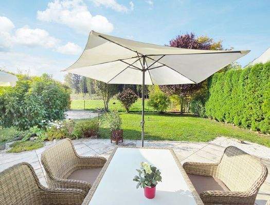 HP2-Einfamilienhaus-Bürmoos-Gartenterrasse