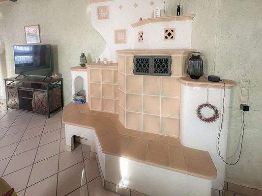 Kachelofen im Wohnbereich