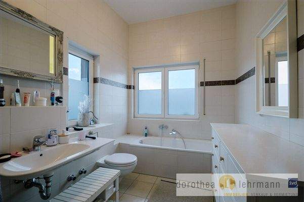 2. Dusch- und Wannenbad