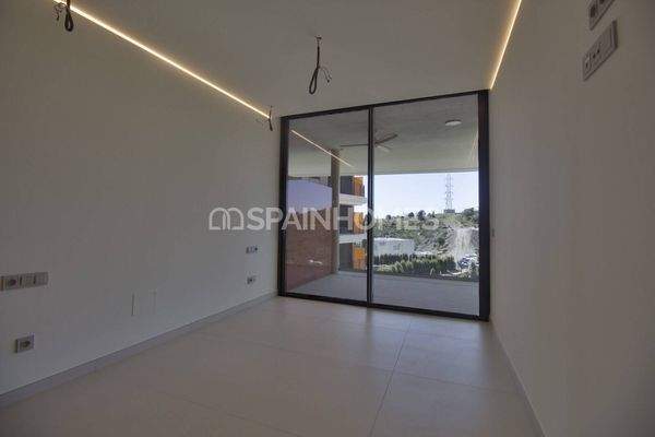 2-Bedroom Apartment with Community Pool in Fuengirola