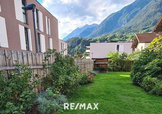 Landeck - Haus - Gartenfläche