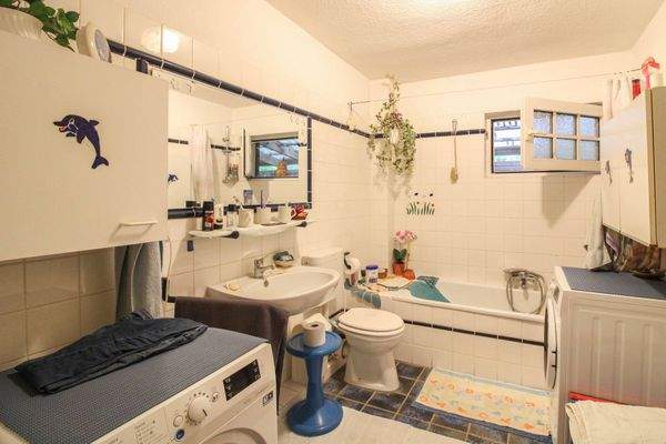 Badezimmer EG rechts