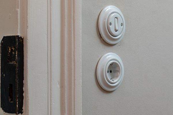 moderne Elektroaustattung im historischen Gewand