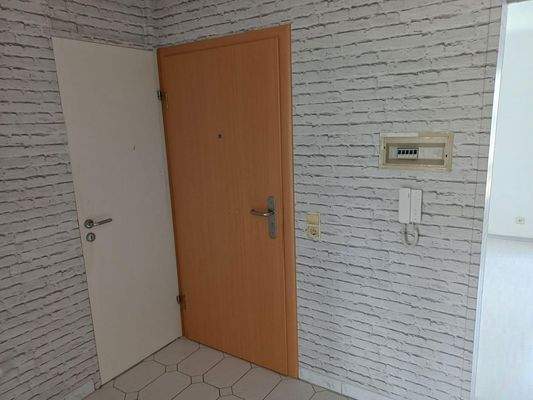 Eingangs- & Abstellkammertür