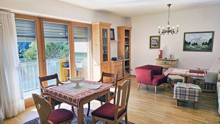 Großer Koch/Ess/Wohnraum, Schöne 3-Zimmerwohnung im 1. OG.