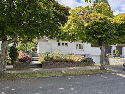 Außenansicht, Straße