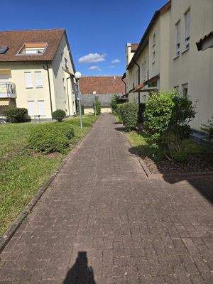 Eingang vor dem Haus