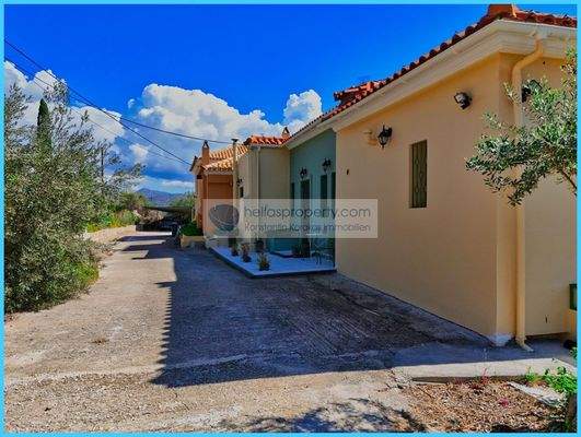 68d0cafaf05643ec9f136a36e2691671-original