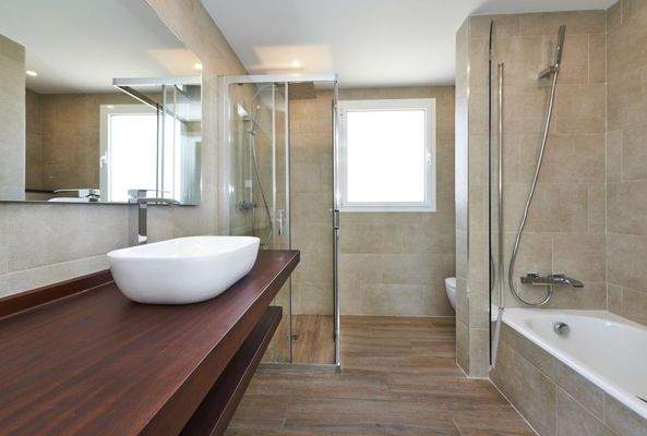 Neubau-Villa neben dem Golfplatz zu verkaufen in Nova Santa Ponsa, Mallorca