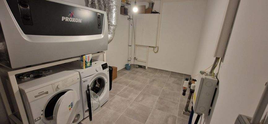 Hauswirtschaftsraum UG