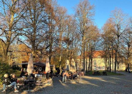 Café im Schlosspark
