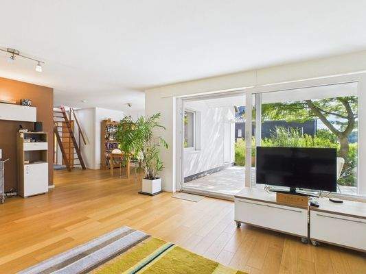 heller Wohn- Essbereich