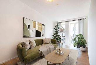 Einladendes Wohnzimmer (visualisiert)