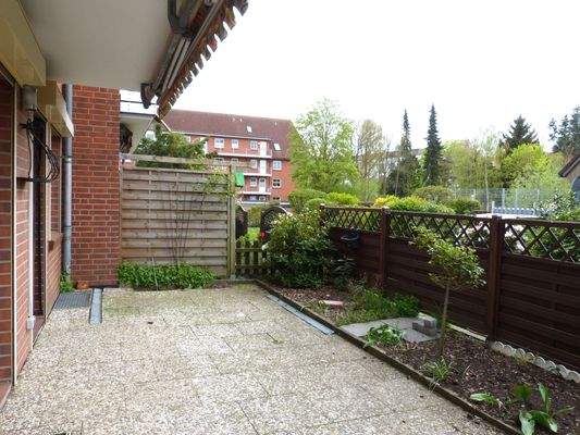 Südterrasse mit Markise