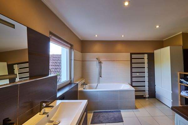 Hauptbad im Obergeschoss