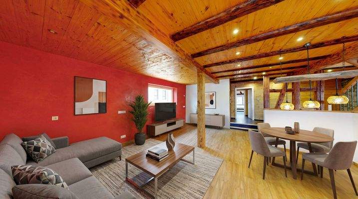 Einrichtungsbeispiel Wohn-/Essbereich OG