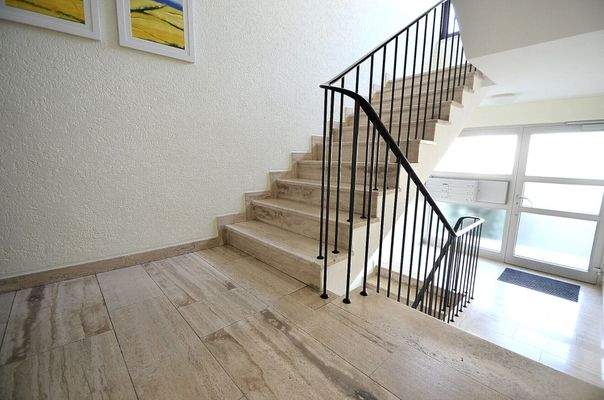 Gepflegtes Treppenhaus