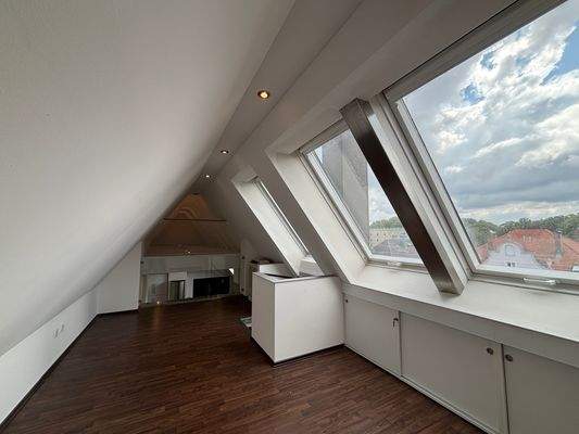 Dachspitz mit Einbauten