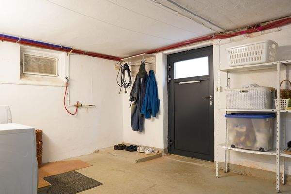 Keller mit Außenzugang