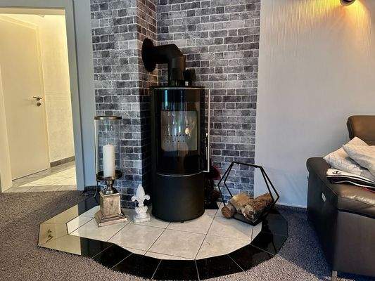 Kaminofen aus dem Jahr 2024