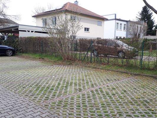 PKW-Stellplatzfläche