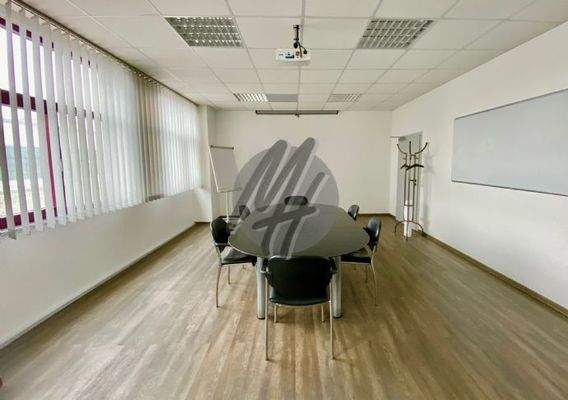 INFOS UNTER: 06171-586000