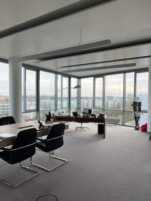 20250410_Büro 2.JPG