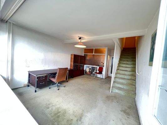 Wohnbereich mit Aufgang