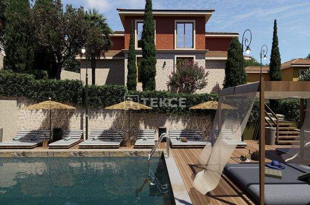 Semi-Detached Villas with Private Gardens in Seferihisar