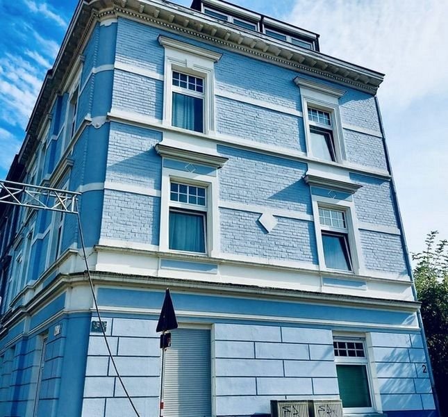 Altbau - Beletage möblierte 3-Zim Wohnung