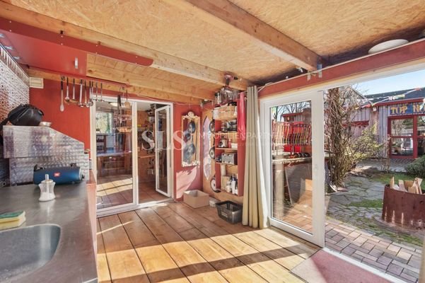 Übergang Alt- zu Neubau