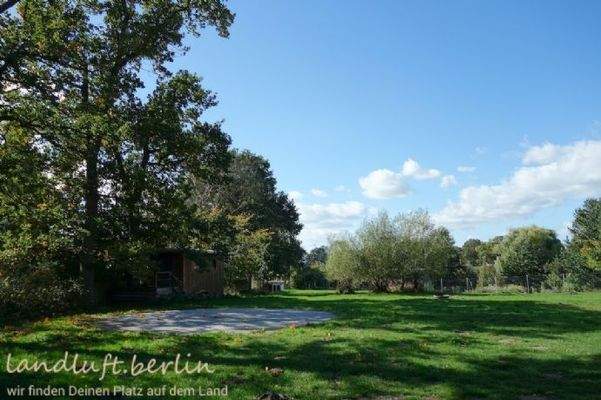 Grundstück hinter der Scheune Richtung Westen