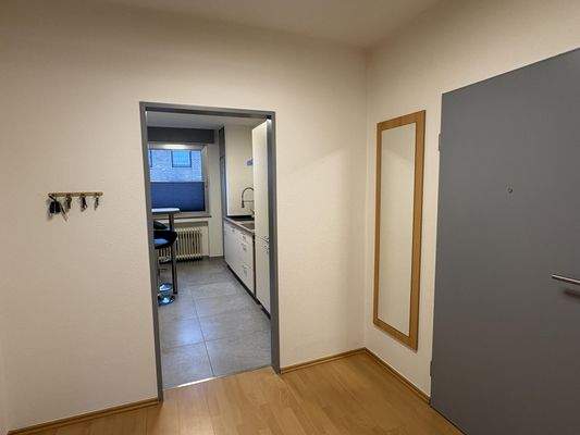 Diele mit Blick zur Küche