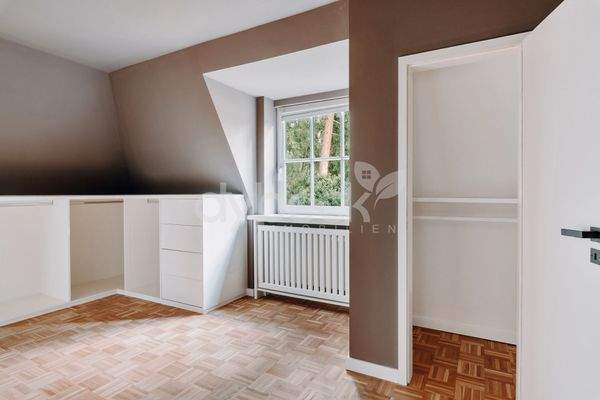 Zimmer II Ankleidezimmer