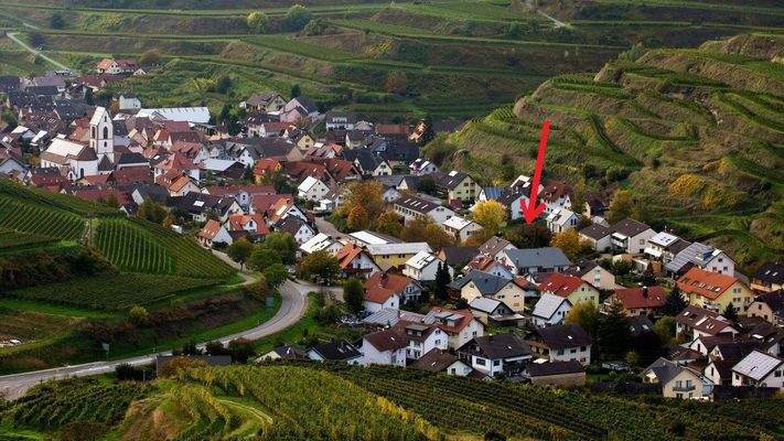 Hervorragende Lage im Ort