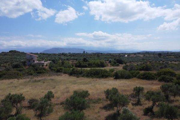 Kreta, Mouzouras: Flaches Grundstück mit Panoramablick zu verkaufen